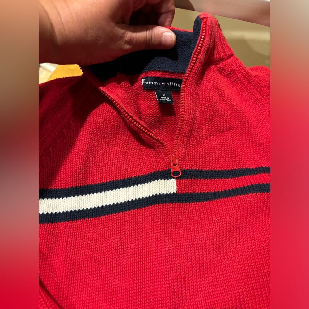 Tommy Hilfiger sz 6 quarter zip sweater